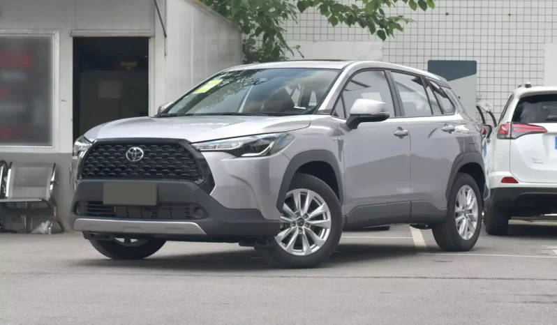 
								Toyota Corolla Cross full									
