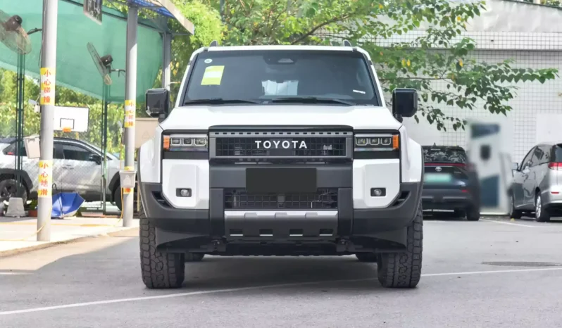 
								Toyota Land Cruiser Prado full									
