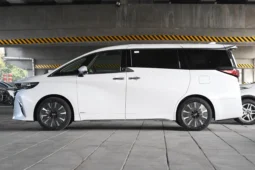 
										Toyota Alphard full									
