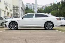 
										Volkswagen Arteon full									
