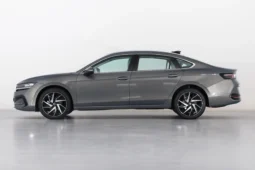 
										Volkswagen Magotan full									