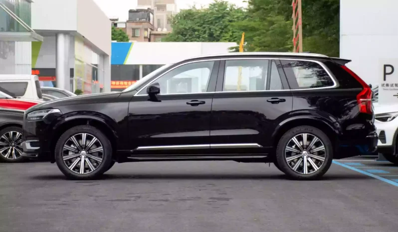 
								Volvo XC90 full									