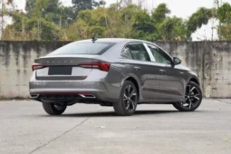 
										Škoda Octavia full									