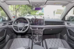 
										Volkswagen Sagitar full									